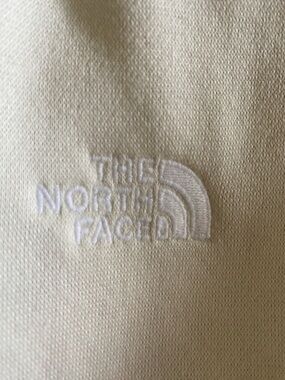 The North Face Cream Full-Zip Hoodie with Subtle Logo